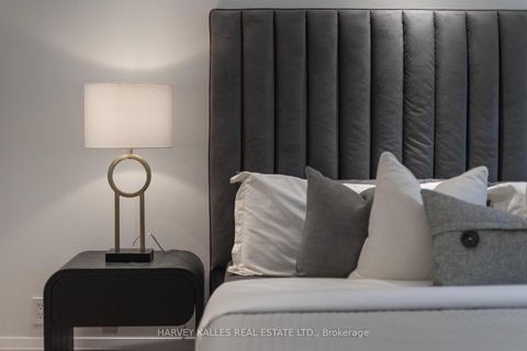 Photo 26 at 804 - 1 Balmoral Avenue, St. Clair, Toronto