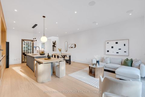 Photo 21 at 24 Elmsdale Road, East York, Toronto