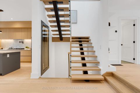 Photo 23 at 24 Elmsdale Road, East York, Toronto