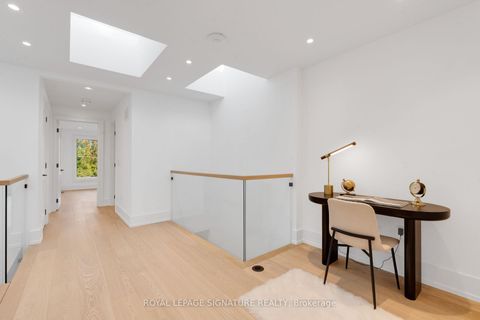 Photo 24 at 24 Elmsdale Road, East York, Toronto