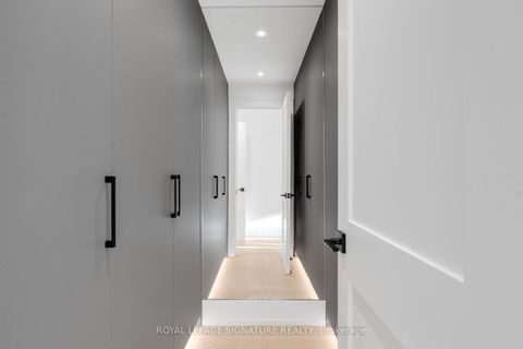 Photo 26 at 24 Elmsdale Road, East York, Toronto