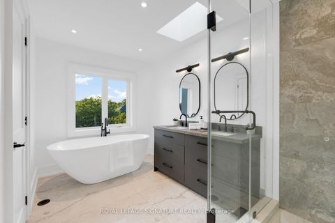 Photo 30 at 24 Elmsdale Road, East York, Toronto