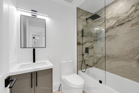 Photo 35 at 24 Elmsdale Road, East York, Toronto