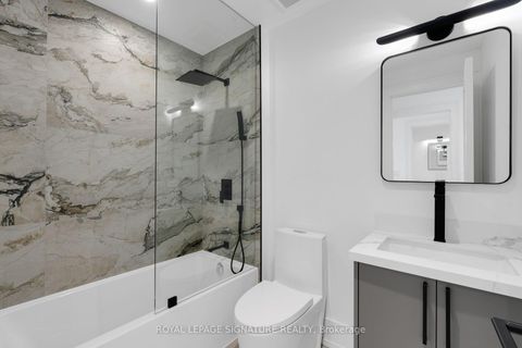 Photo 38 at 24 Elmsdale Road, East York, Toronto