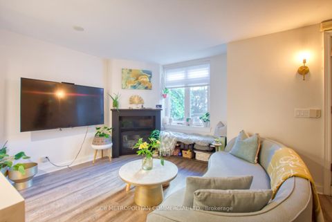 Photo 6 at 5 - 98 Redpath Avenue, Mount Pleasant West, Toronto