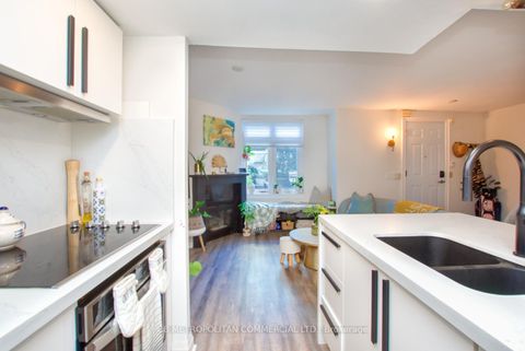 Photo 9 at 5 - 98 Redpath Avenue, Mount Pleasant West, Toronto