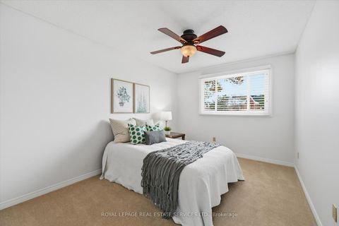 Photo 30 at 26 - 1580 Lancaster Drive, FA Falgarwood, Oakville