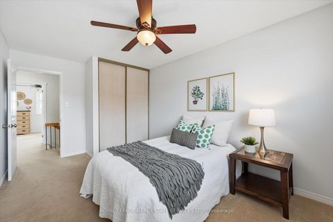 Photo 31 at 26 - 1580 Lancaster Drive, FA Falgarwood, Oakville