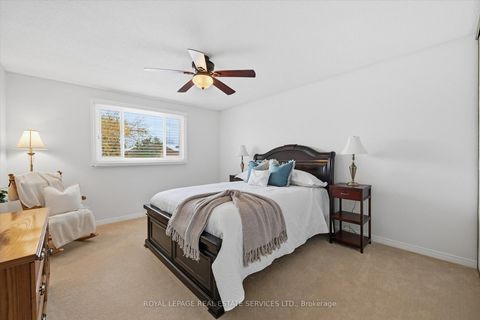 Photo 33 at 26 - 1580 Lancaster Drive, FA Falgarwood, Oakville