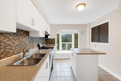 Photo 12 at 105 Gypsy Roseway, Willowdale East, Toronto