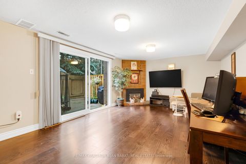 Photo 28 at 105 Gypsy Roseway, Willowdale East, Toronto