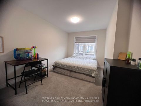 Photo 9 at 3335 Mockingbird Common, JM Joshua Meadows, Oakville