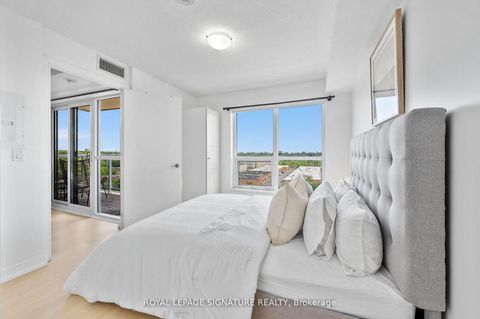 Photo 11 at 921 - 181 Village Green Square, Malvern West, Toronto