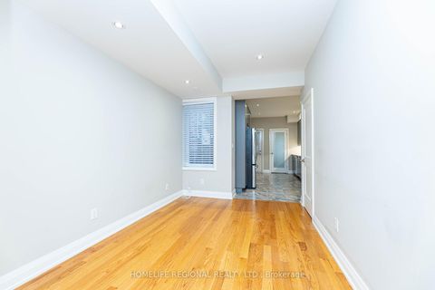 Photo 7 at 204 Roxton Road, Bellwoods, Toronto