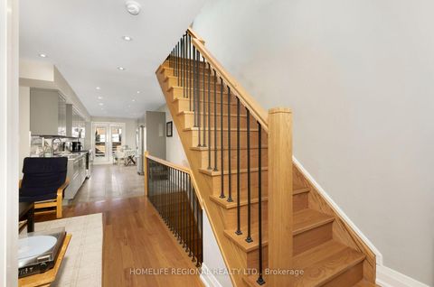 Photo 12 at 204 Roxton Road, Bellwoods, Toronto
