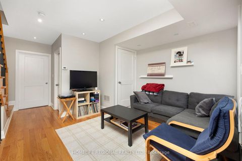 Photo 20 at 204 Roxton Road, Bellwoods, Toronto