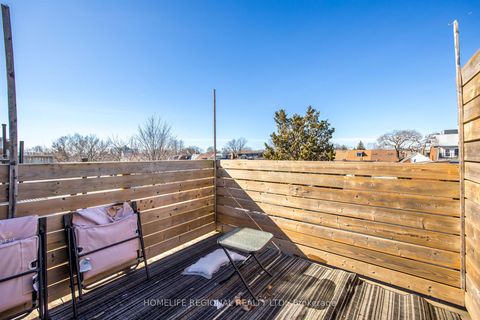 Photo 26 at 204 Roxton Road, Bellwoods, Toronto