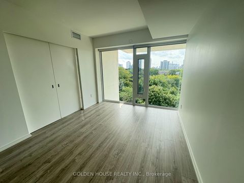 Photo 22 at 735 - 8 Hillsdale Avenue E, Mount Pleasant West, Toronto