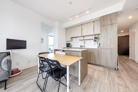 Photo 3 at 2504 - 15 Holmes Avenue, Willowdale East, Toronto