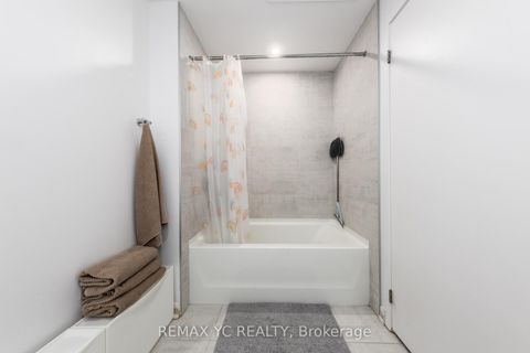 Photo 17 at 2504 - 15 Holmes Avenue, Willowdale East, Toronto