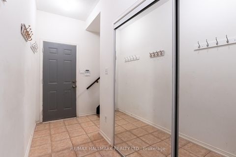 Photo 8 at 187 Hawkview Boulevard, Vellore Village, Vaughan