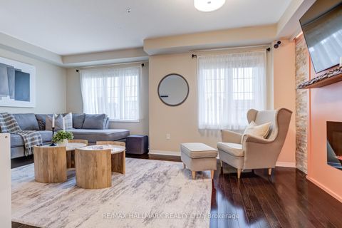 Photo 11 at 187 Hawkview Boulevard, Vellore Village, Vaughan