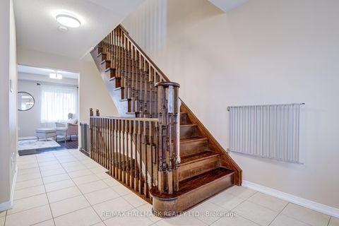 Photo 26 at 187 Hawkview Boulevard, Vellore Village, Vaughan