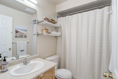 Photo 39 at 187 Hawkview Boulevard, Vellore Village, Vaughan