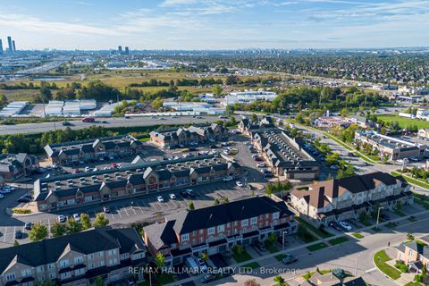 Photo 47 at 187 Hawkview Boulevard, Vellore Village, Vaughan