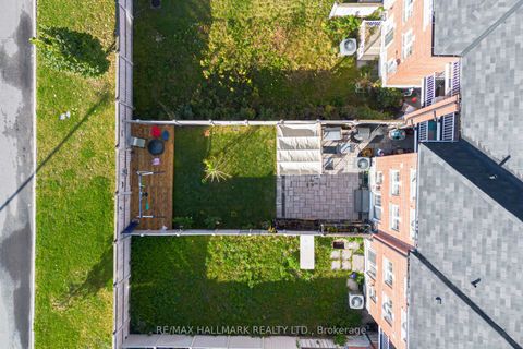 Photo 49 at 187 Hawkview Boulevard, Vellore Village, Vaughan