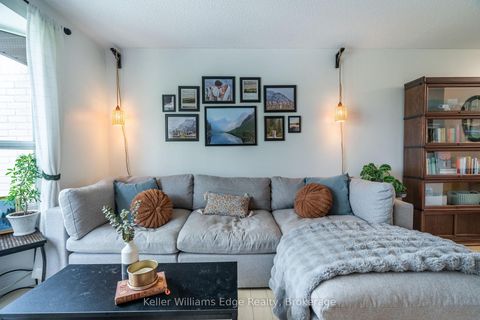 Photo 6 at 305 - 3835 Lake Shore Boulevard W, Long Branch, Toronto