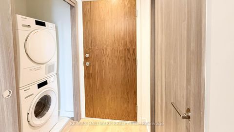 Photo 4 at 1609 - 27 McMahon Drive, Bayview Village, Toronto