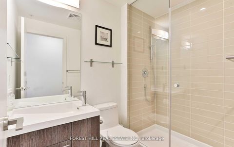 Photo 6 at 318 - 199 Richmond Street W, Waterfront Communities C1, Toronto