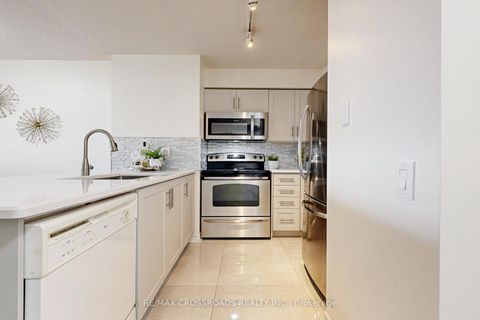 Photo 7 at 512 - 8 Mondeo Drive, Dorset Park, Toronto