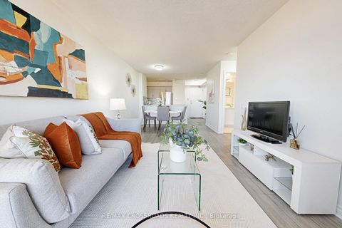 Photo 19 at 512 - 8 Mondeo Drive, Dorset Park, Toronto