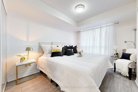Photo 21 at 512 - 8 Mondeo Drive, Dorset Park, Toronto