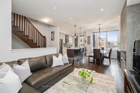 Photo 4 at 3076 Cascade Common, JM Joshua Meadows, Oakville