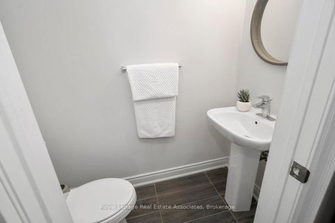 Photo 20 at 3076 Cascade Common, JM Joshua Meadows, Oakville