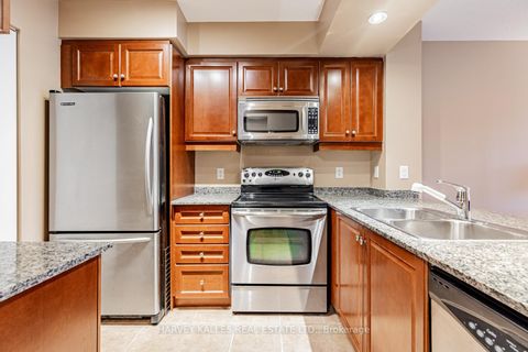 Photo 5 at 623 - 38 William Carson Crescent, Windfields, Toronto