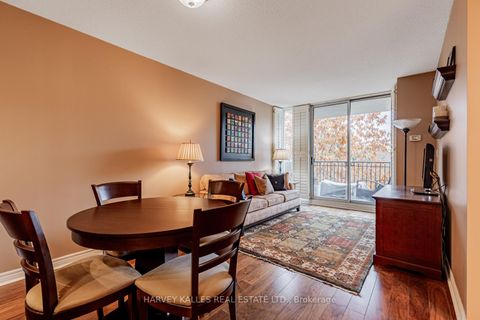 Photo 7 at 623 - 38 William Carson Crescent, Windfields, Toronto