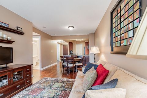 Photo 11 at 623 - 38 William Carson Crescent, Windfields, Toronto