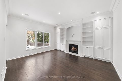 Photo 10 at 366 Hounslow Avenue, Willowdale West, Toronto