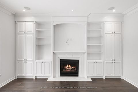 Photo 11 at 366 Hounslow Avenue, Willowdale West, Toronto