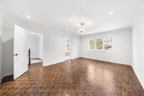 Photo 18 at 366 Hounslow Avenue, Willowdale West, Toronto