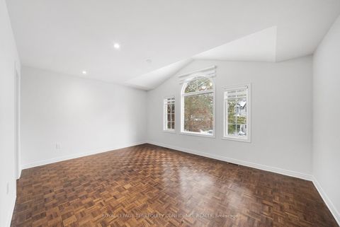 Photo 22 at 366 Hounslow Avenue, Willowdale West, Toronto