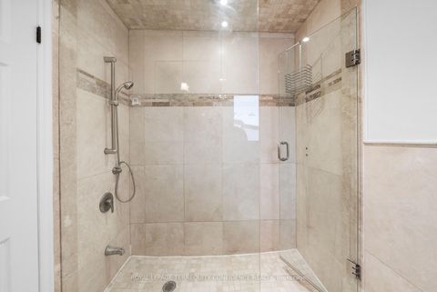 Photo 25 at 366 Hounslow Avenue, Willowdale West, Toronto