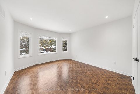 Photo 26 at 366 Hounslow Avenue, Willowdale West, Toronto