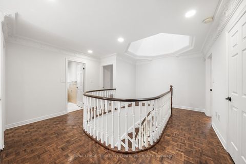 Photo 31 at 366 Hounslow Avenue, Willowdale West, Toronto