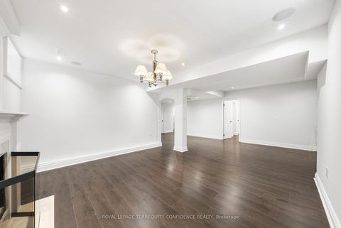 Photo 34 at 366 Hounslow Avenue, Willowdale West, Toronto