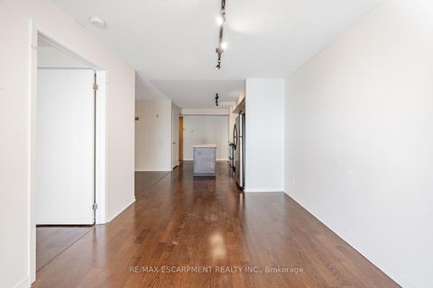 Photo 9 at 312 - 1040 The Queensway, City Centre West, Toronto